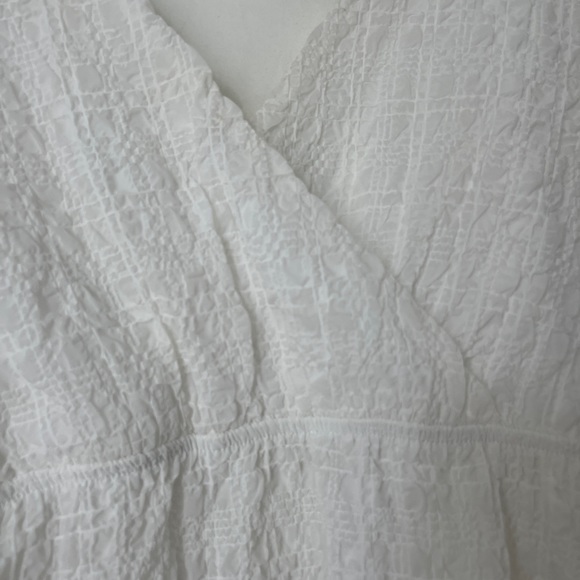 White wrap dress - Picture 3 of 6